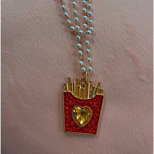 Bling fries necklace